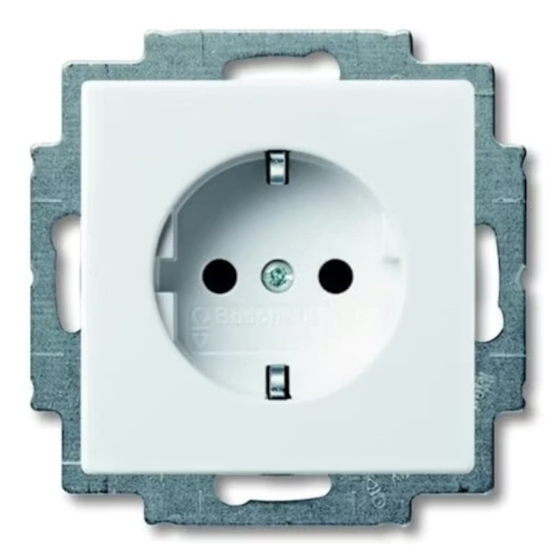 abb-basic55-alpivalge-pistikupesa